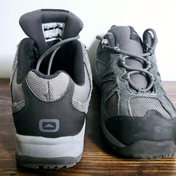 Size US 9 Men's Gray Outbound Low Cut Hiking Shoes, Water Resistant. - Picture 4 of 6